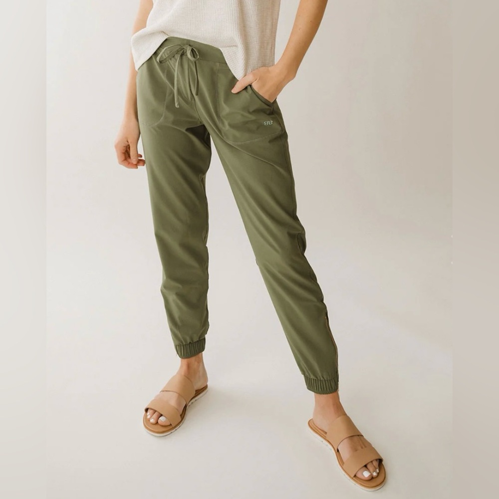 Albion Jetsetters Sage Green Small